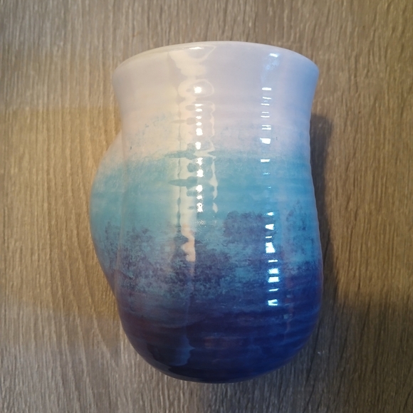 Art Pottery Right Hand Warmer Mug Coffee Cup Handmade Signed - Picture 8 of 15